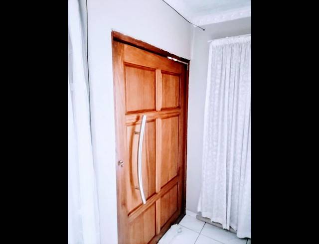 3 BEDROOM HOUSE FOR SALE IN EMDENI